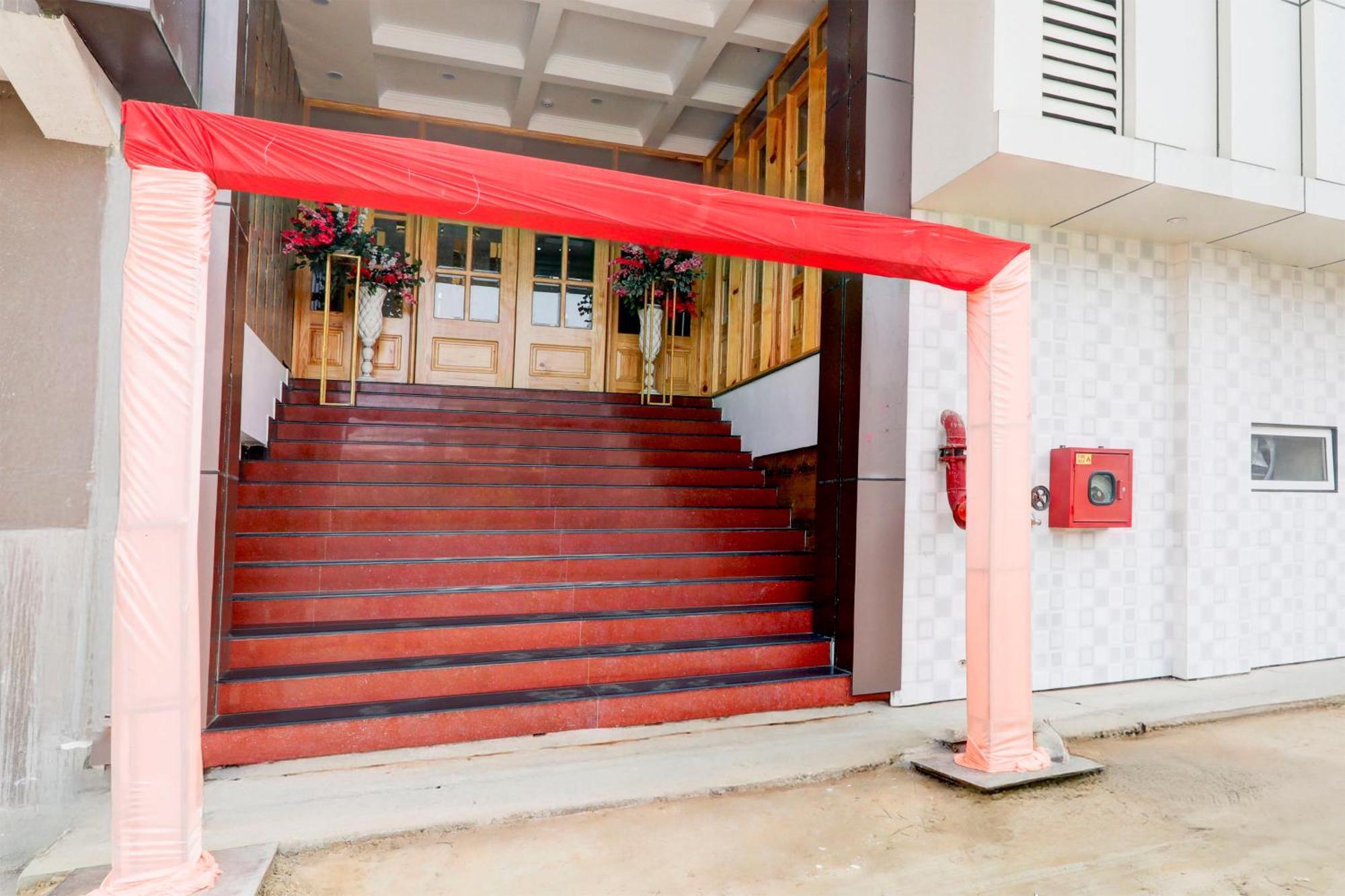 Super Townhouse Gls International Hotel Lucknow Exterior photo